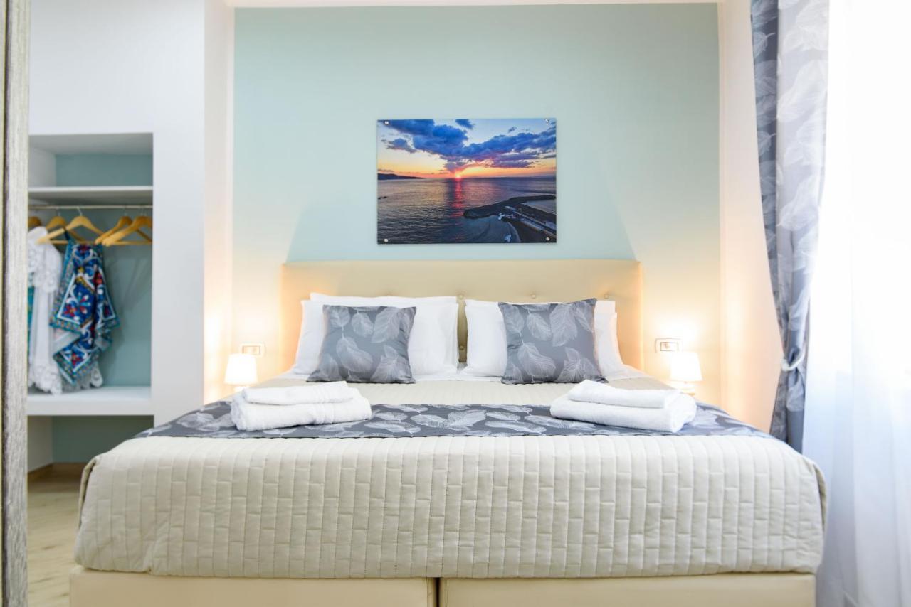 Symphony House Bed and Breakfast Sorrento Eksteriør billede